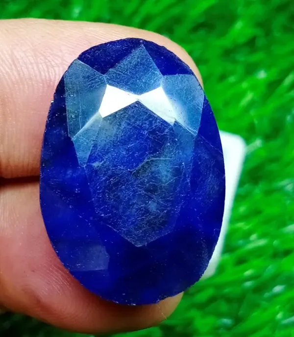 mixed-cut natural blue sapphire