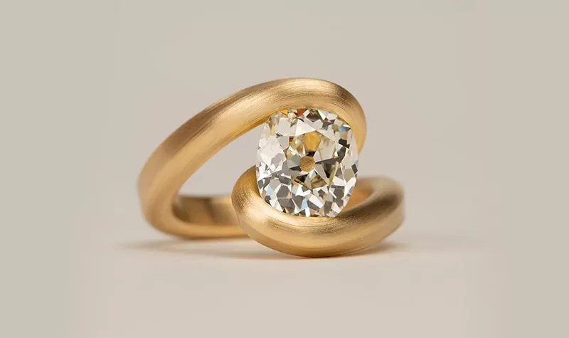 gold ring