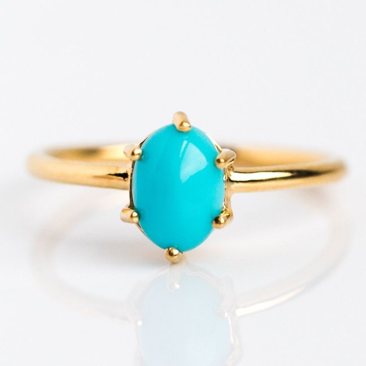 Cabochon Prong Setting